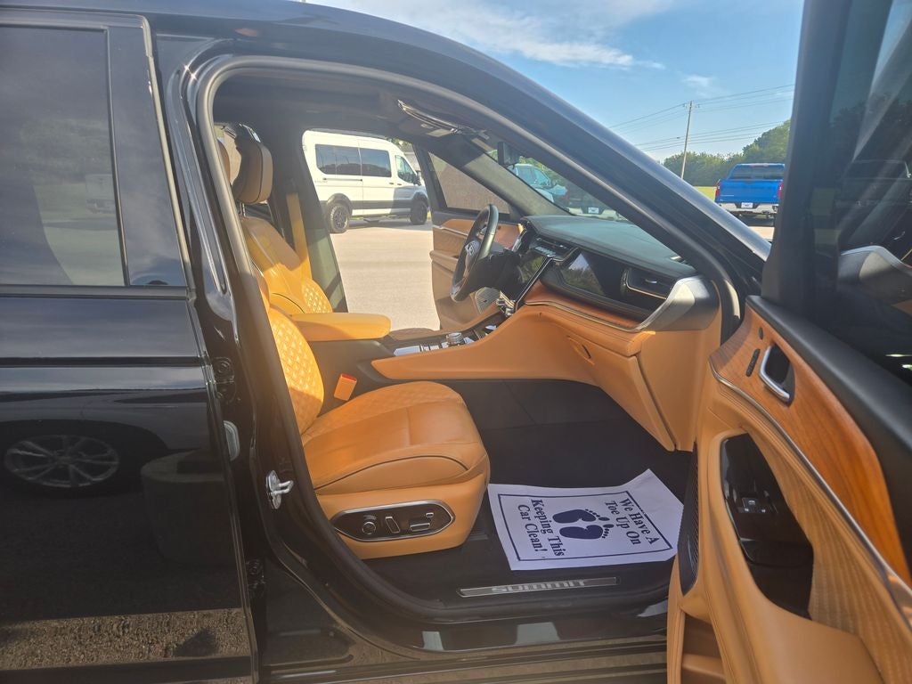2022 Jeep Grand Cherokee L Summit