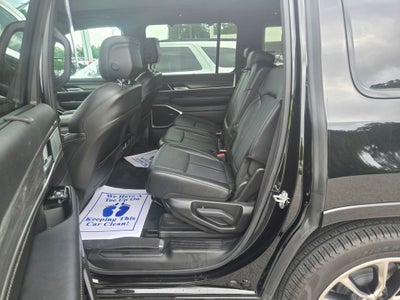 2023 Jeep Wagoneer Series III