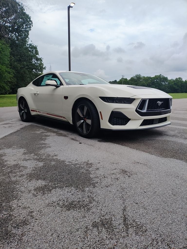 2025 Ford Mustang GT Premium Fastback