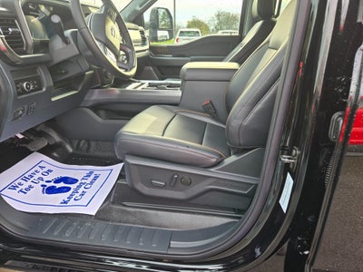 2025 Ford F-350SD F-350® LARIAT®