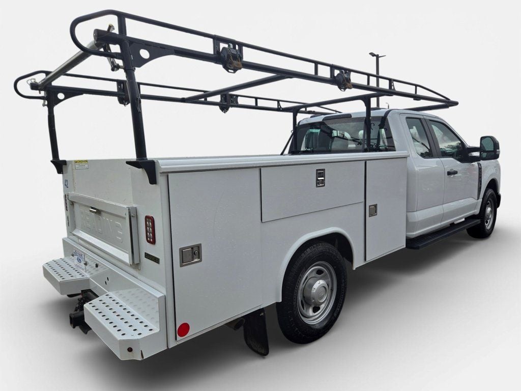 2023 Ford F-350SD XL