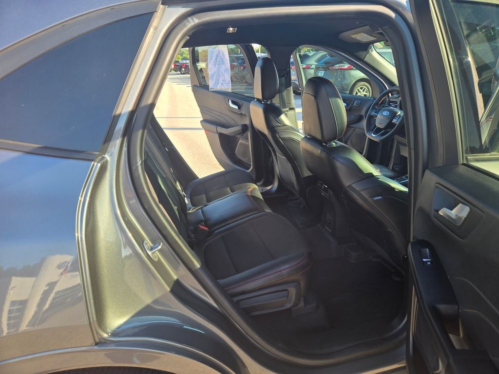 2024 Ford Escape Hybrid ST-Line Elite
