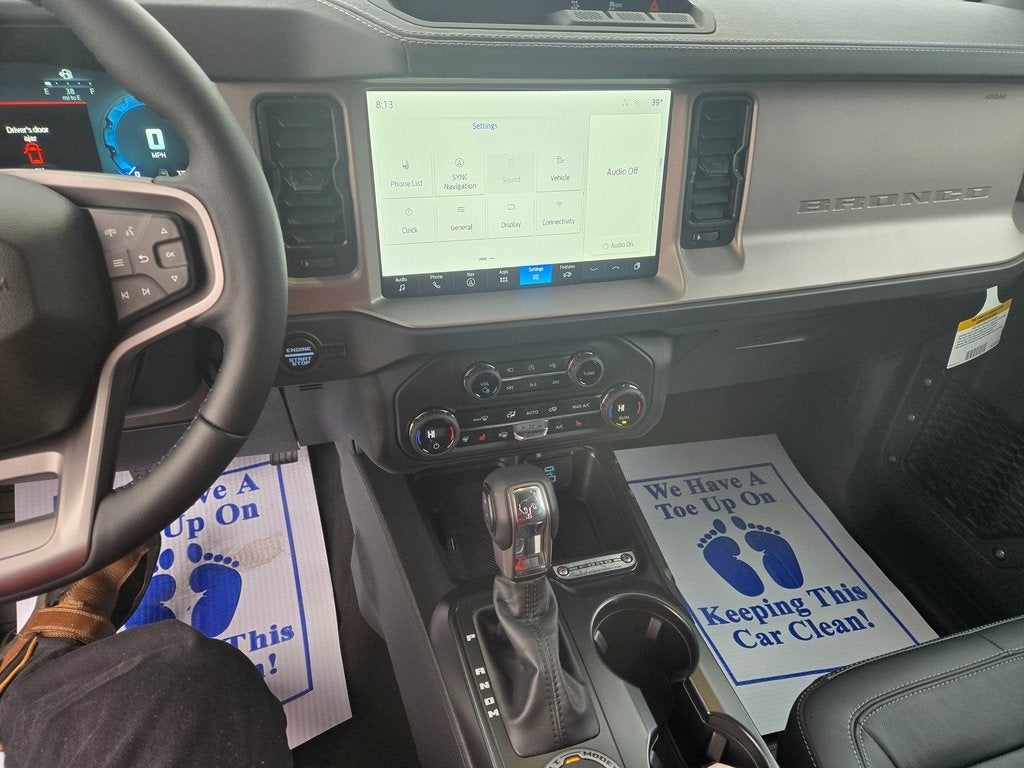 2025 Ford Bronco Outer Banks®