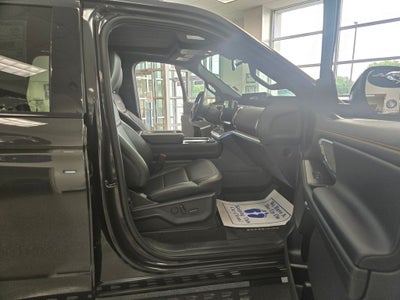 2027 Ford Expedition Max MAX Platinum