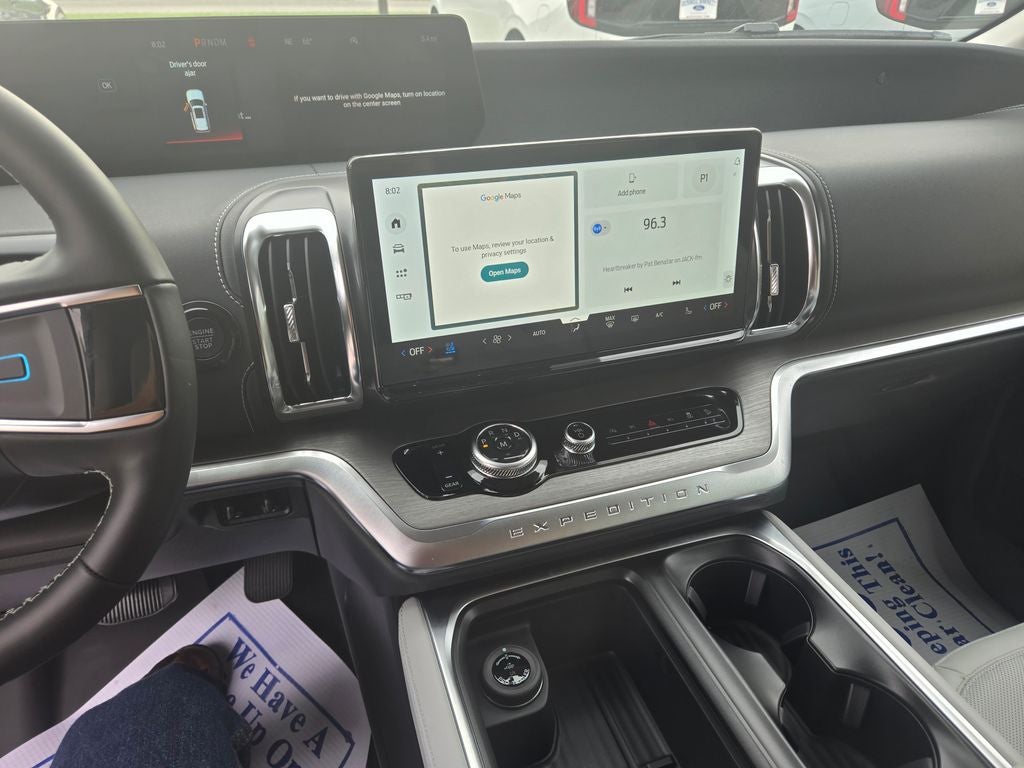 2027 Ford Expedition 4X4 PLATINUM