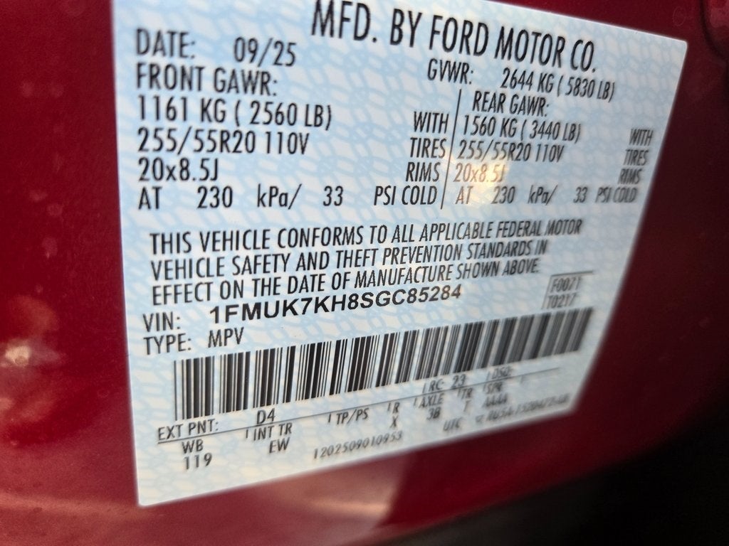 2025 Ford Explorer ST-Line