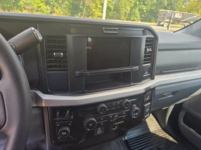 2027 Ford F-250SD XLT