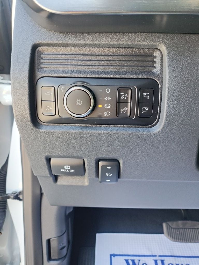 2026 Ford F-350SD F-350® Lariat®