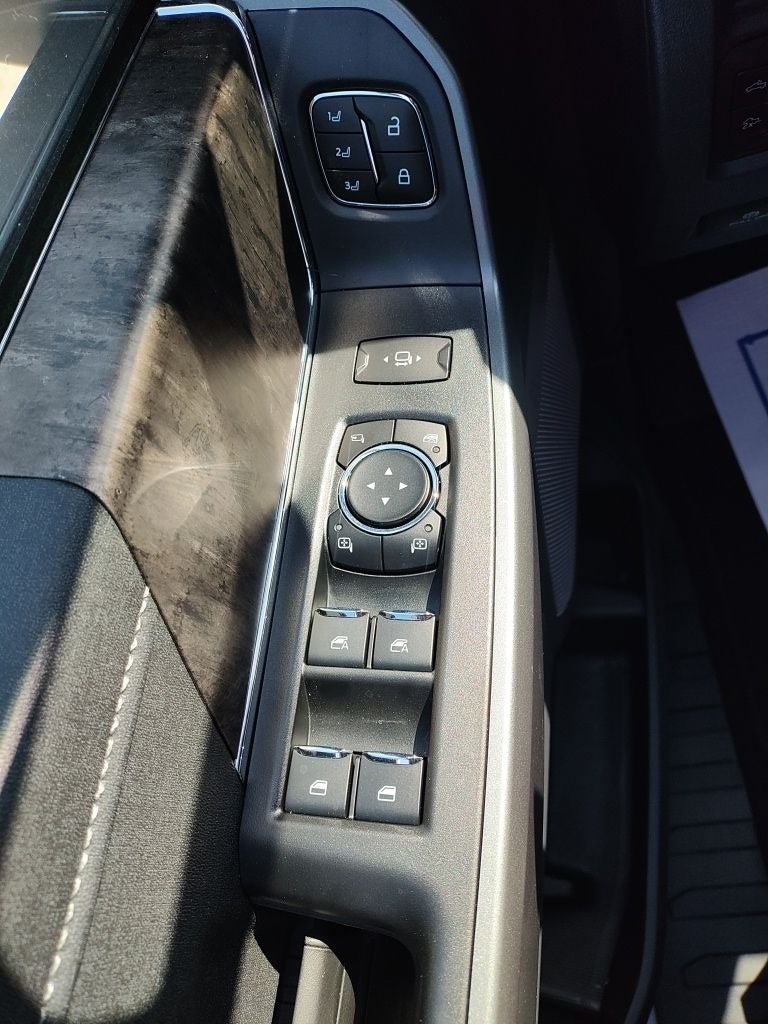 2026 Ford F-350SD F-350® Lariat®