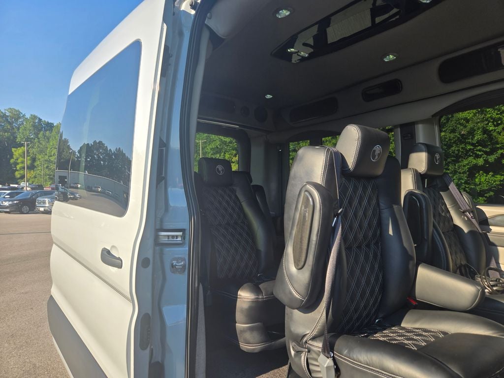 2025 Ford Transit-250 Base
