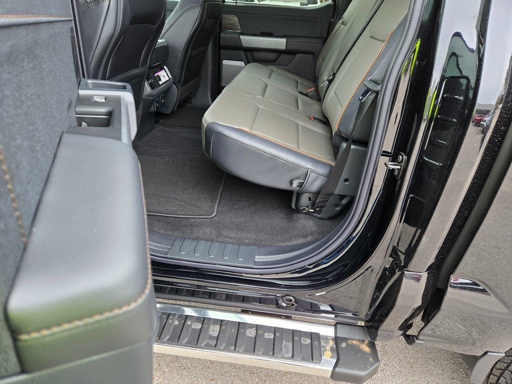 2025 Ford F-150 Lariat®