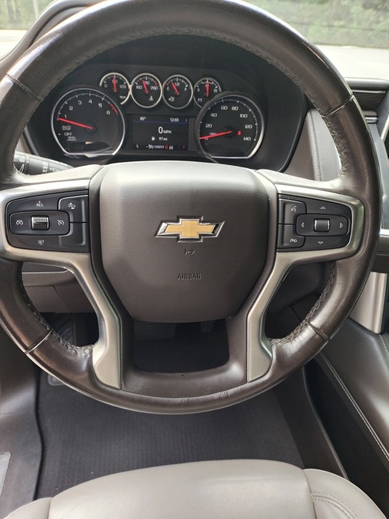 2021 Chevrolet Suburban LT - Photo 15