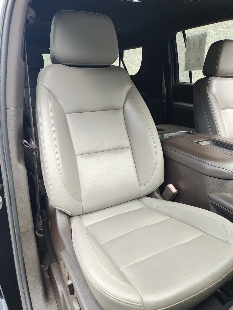 2021 Chevrolet Suburban LT - Photo 25