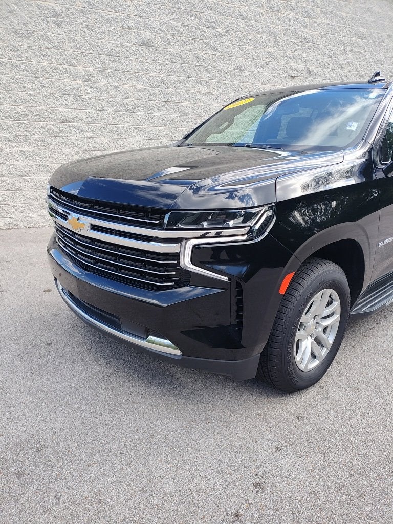 2021 Chevrolet Suburban LT - Photo 27