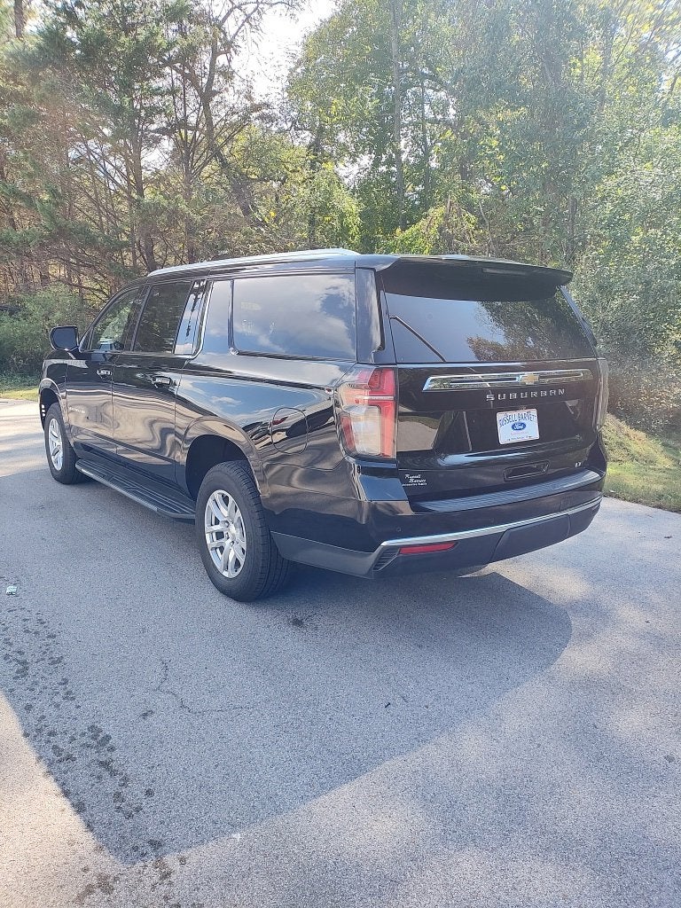 2021 Chevrolet Suburban LT - Photo 35
