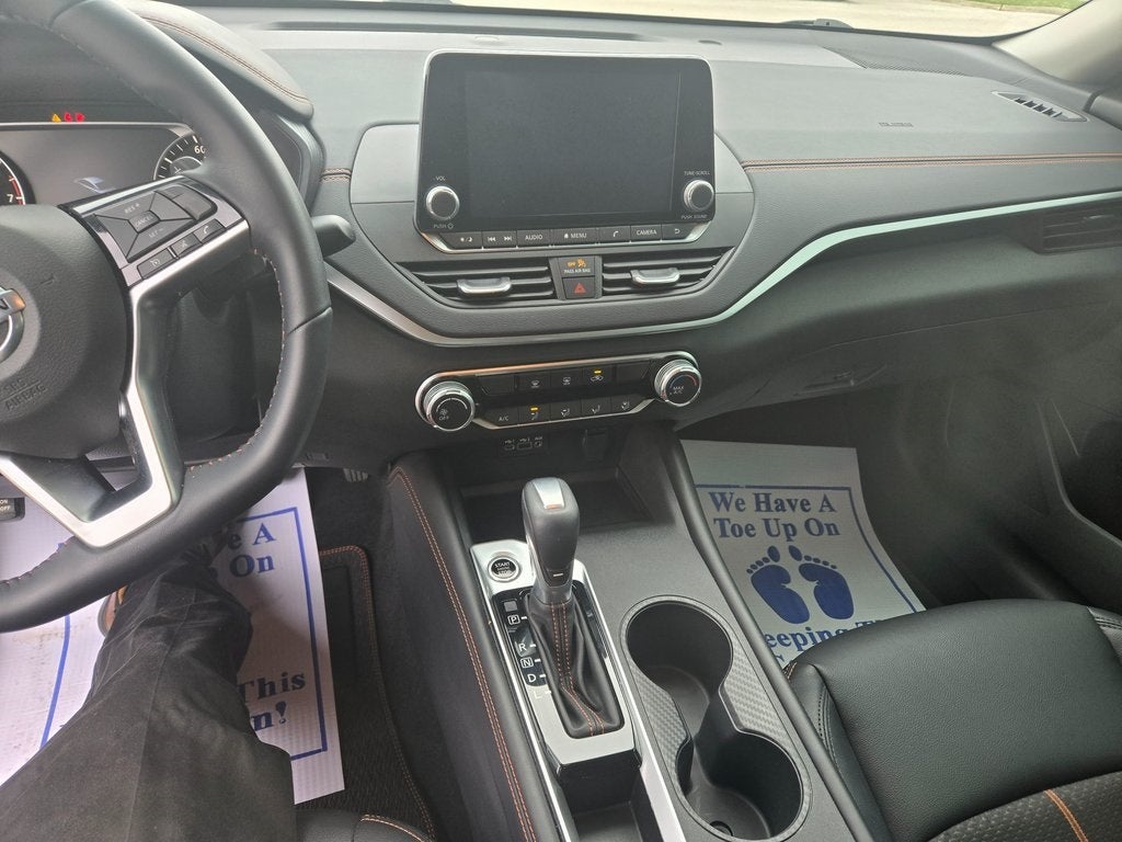 2021 Nissan Altima 2.5 SR