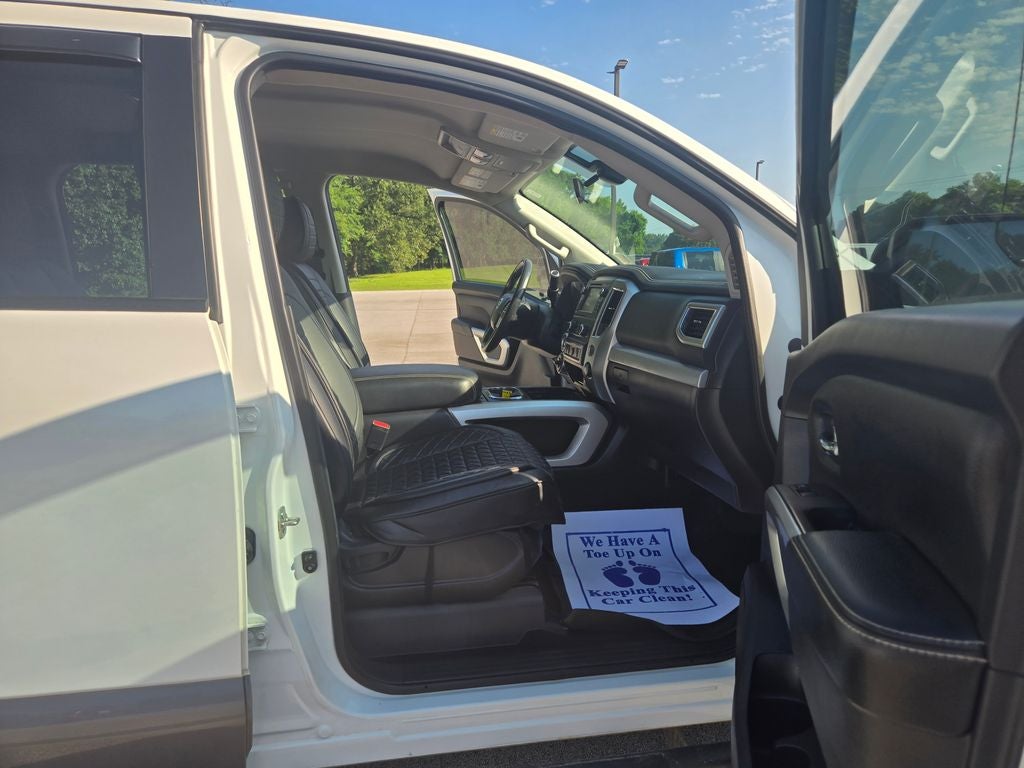 2018 Nissan Titan PRO-4X