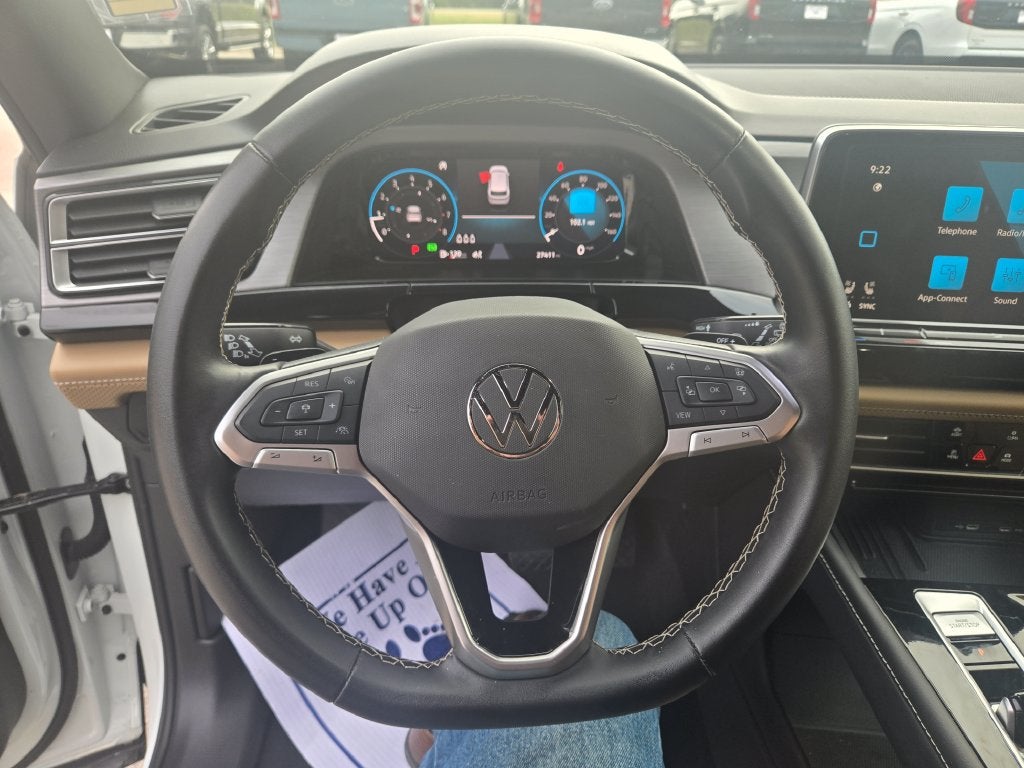 2025 Volkswagen Atlas Cross Sport 2.0T SE w/Technology