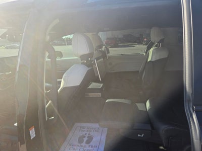 2025 Toyota Sienna Platinum 7 Passenger