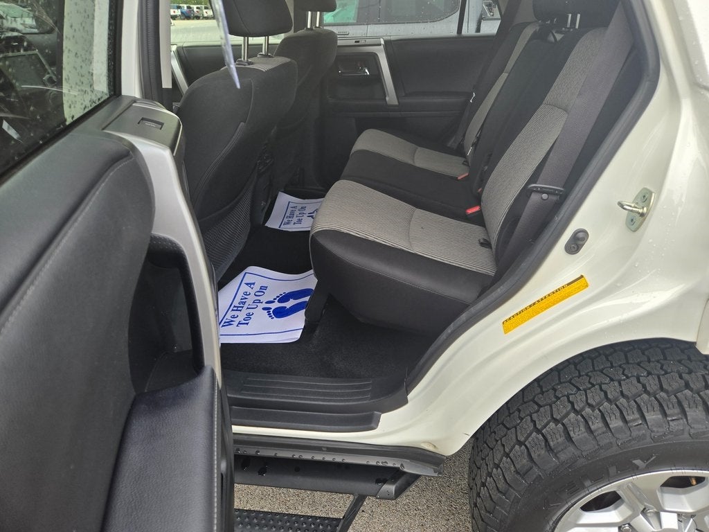 2023 Toyota 4Runner SR5