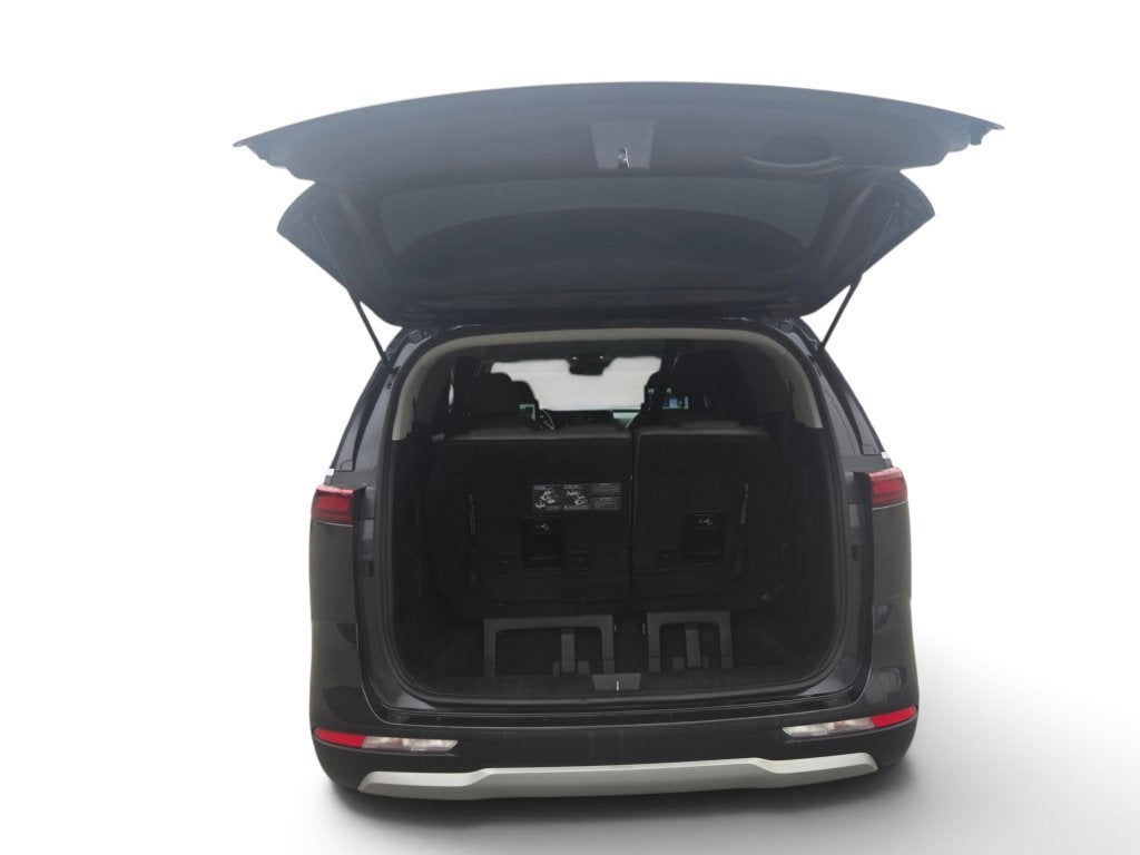 2022 Kia Carnival LX